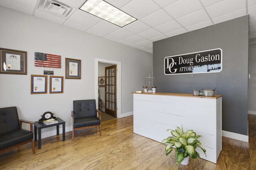 More Photos Of 1213 Highway 63, Houston General Retail For Sale