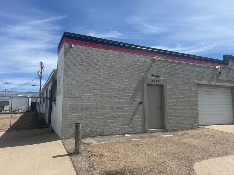More Photos Of 4228 York St, Denver Warehouse For Sale