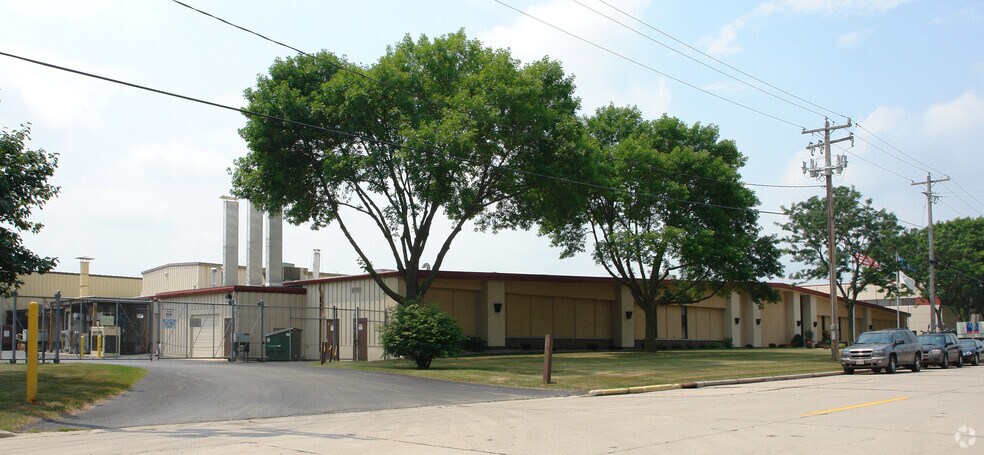 More Photos Of 830 Prosper Rd, De Pere Manufacturing For Sale