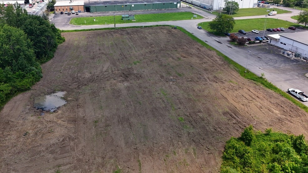 More Photos Of 0 Groves Rd, Columbus Land For Sale