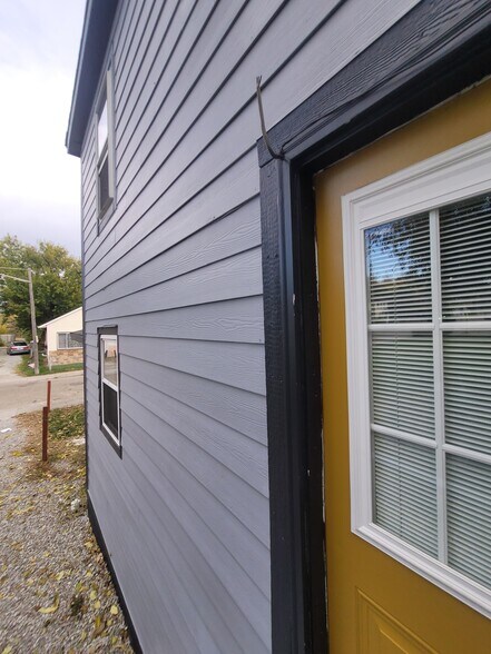 More Photos Of 2536 Indianapolis Ave, Indianapolis Apartments For Sale
