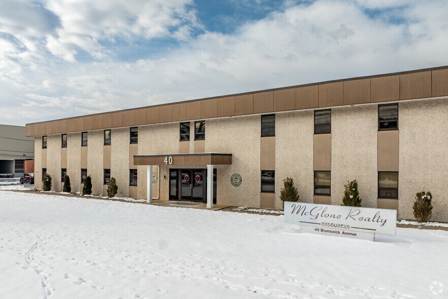 More Photos Of 40 Brunswick Ave, Edison Warehouse For Lease