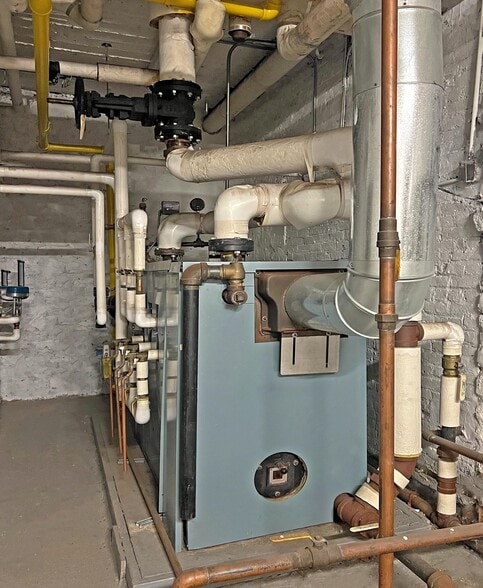 More Photos Of 1463 E 3rd St, Brooklyn Apartments For Sale