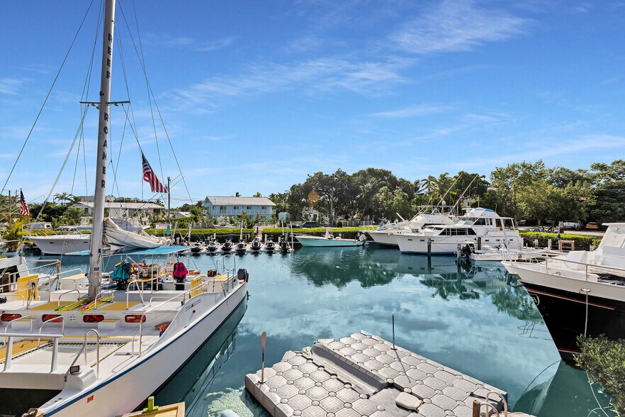 More Photos Of 90311 Old Hwy, Tavernier General Retail For Sale