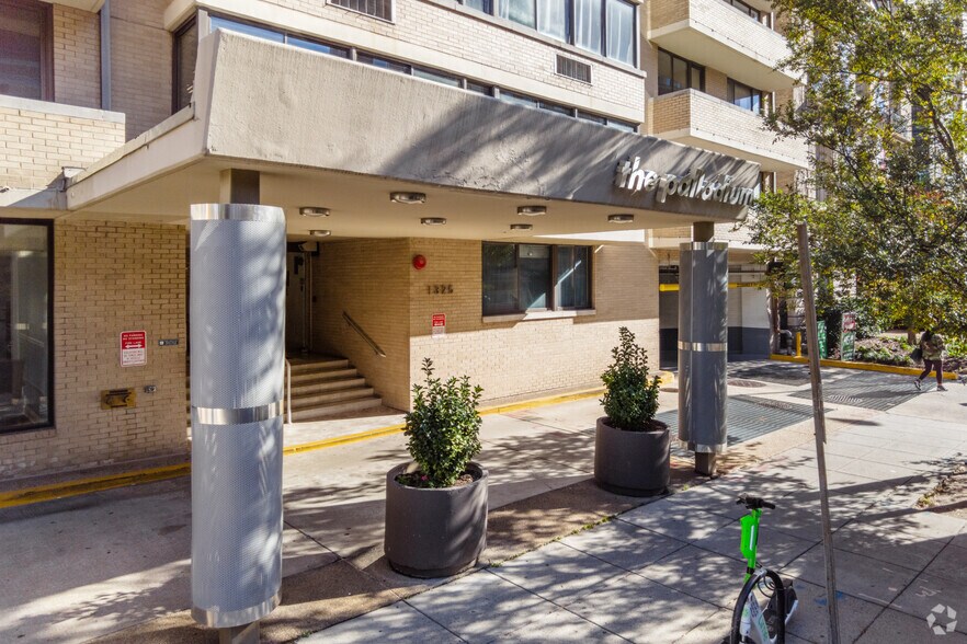 More Photos Of 1325-1327 18th St NW, Washington Apartments For Sale