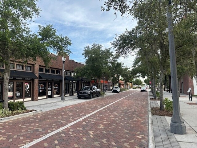 More Photos Of 203 E 3rd St, Sanford Office For Sale