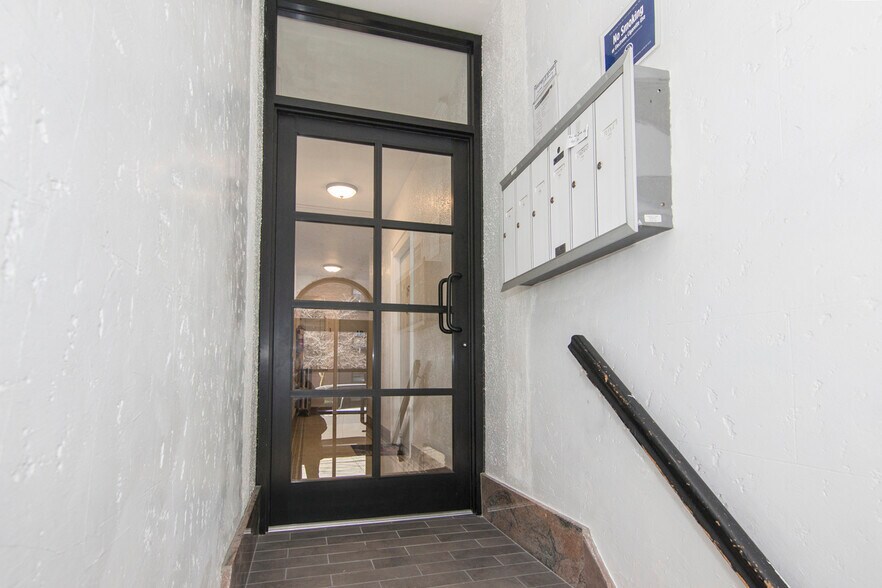 More Photos Of 4516 48th St, Woodside Apartments For Sale