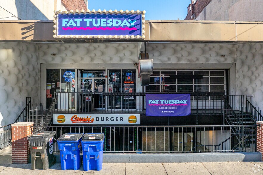 More Photos Of 431-435 South St, Philadelphia Restaurant For Lease