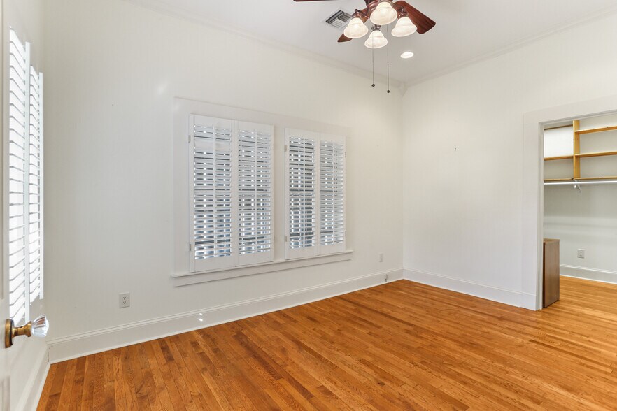 More Photos Of 402 W 121st St, Cut Off Apartments For Sale