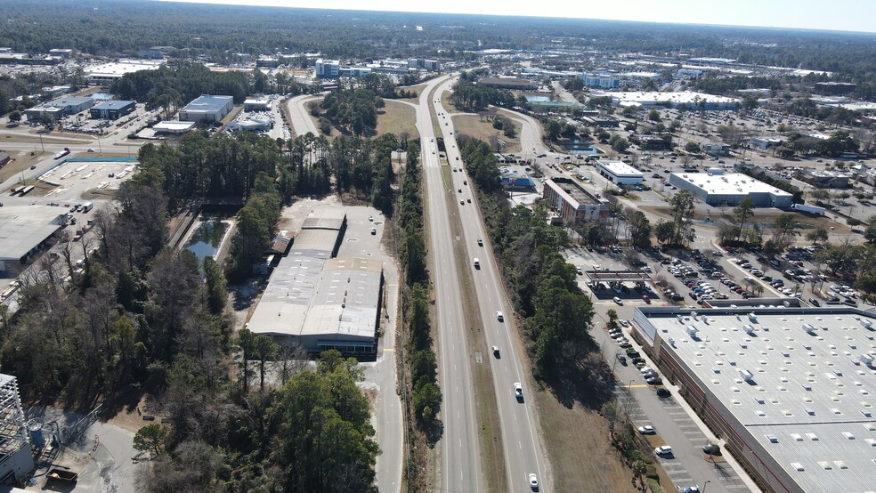 More Photos Of 112 N College Rd, Wilmington Warehouse For Sale
