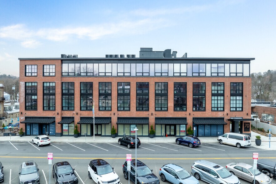 More Photos Of 70 Memorial Plz, Pleasantville Apartments For Lease