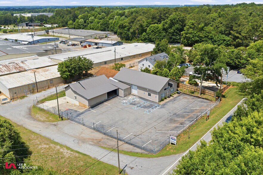 More Photos Of 9135 S Main St, Jonesboro Light Manufacturing For Sale