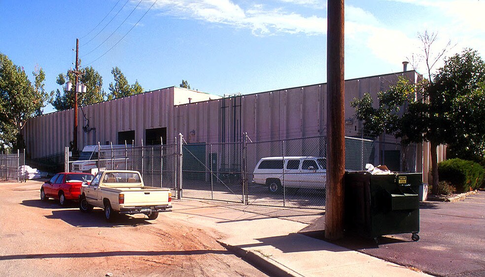 More Photos Of 7660 E Jewell Ave, Denver Manufacturing For Lease