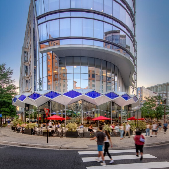 More Photos Of 800 N Glebe Rd, Arlington Office For Lease