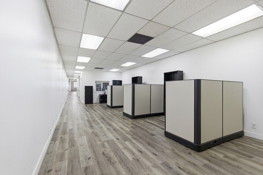More Photos Of 5852 S Vermont Ave, Los Angeles Unknown For Lease