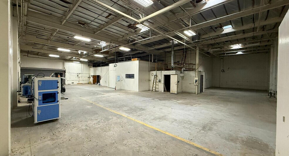 More Photos Of 1415 Tuolumne St, Fresno Warehouse For Lease