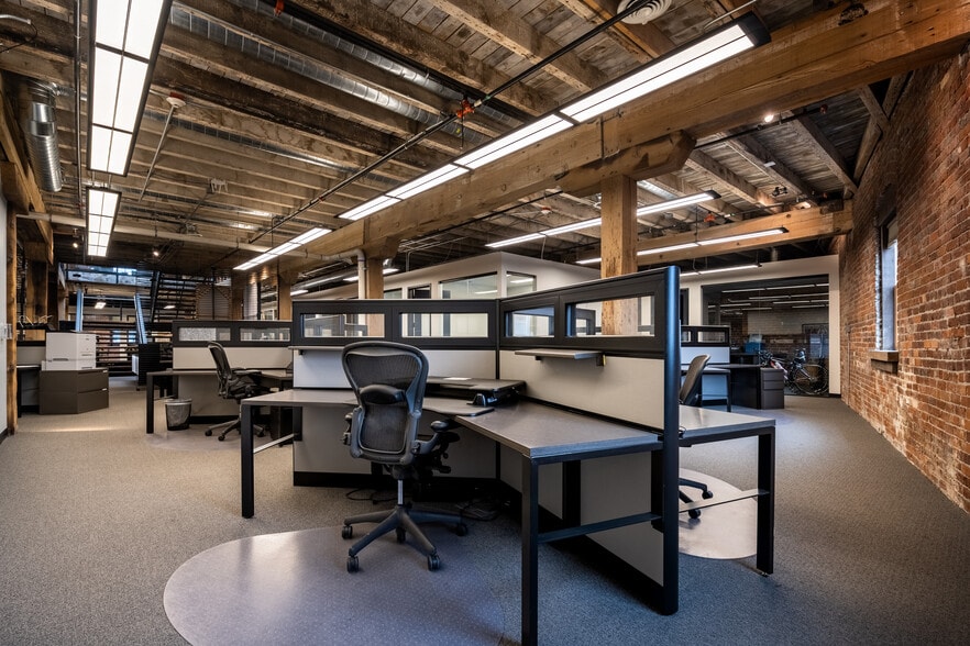 More Photos Of 116 W Pacific Ave, Spokane Office For Sale