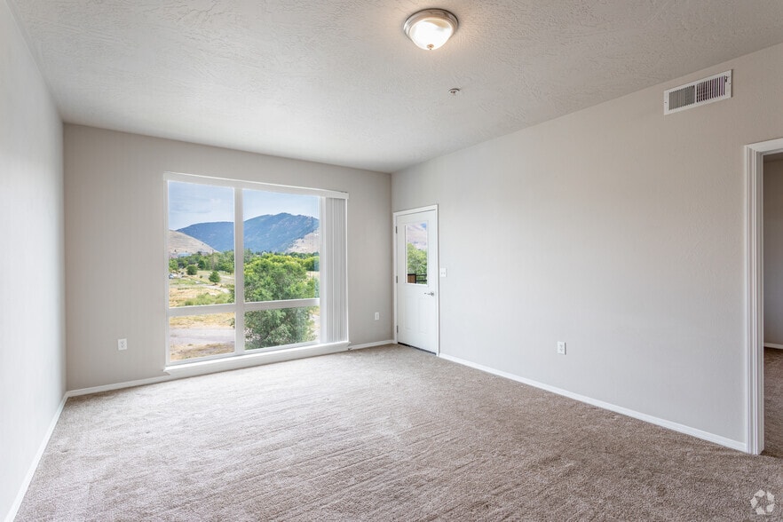 More Photos Of 155 N California St, Missoula Apartments For Sale