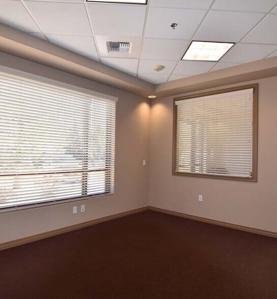 More Photos Of 5595 S Kietzke Ln, Reno Office For Lease