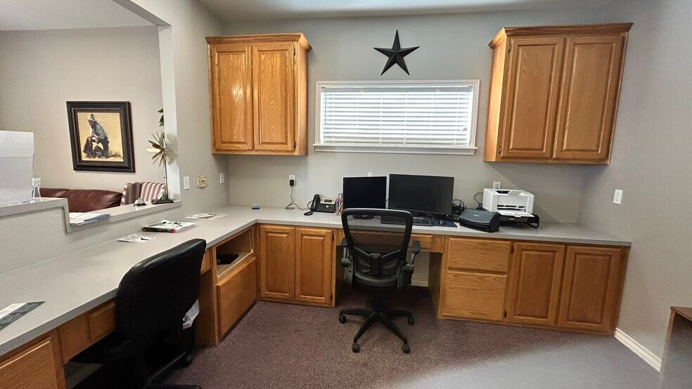 More Photos Of 2527 Highway 361, Ingleside Office For Lease