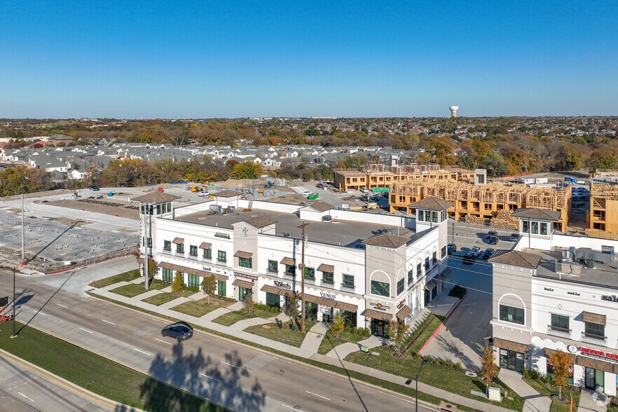 More Photos Of 4041 S Custer Rd, McKinney Storefront Retail Residential For Lease