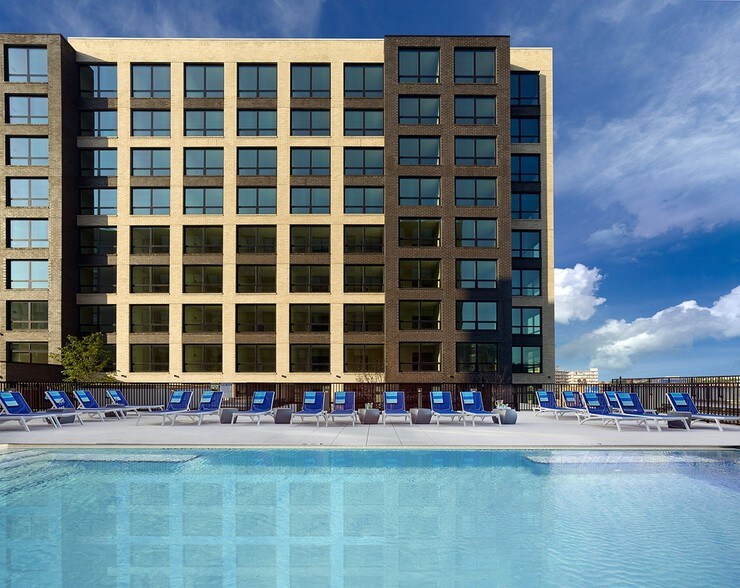 More Photos Of 1470 Garden St, Hoboken Apartments For Lease