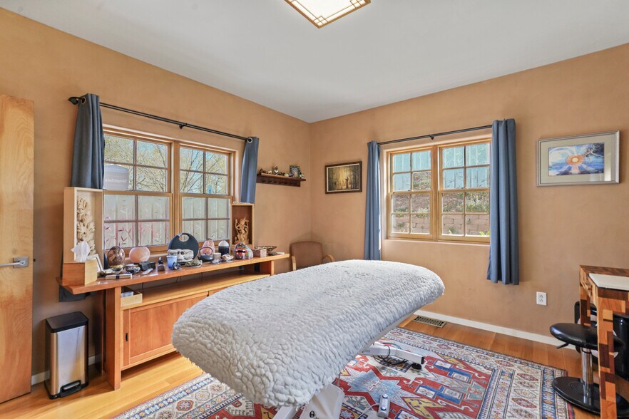 More Photos Of 103 S St Francis Dr, Santa Fe Medical For Sale