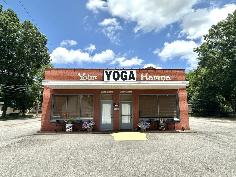 Primary Photo Of 195 W Statesville Ave, Mooresville Freestanding For Sale