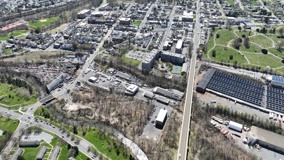 More Photos Of 502-606 Lehigh St, Allentown Land For Sale