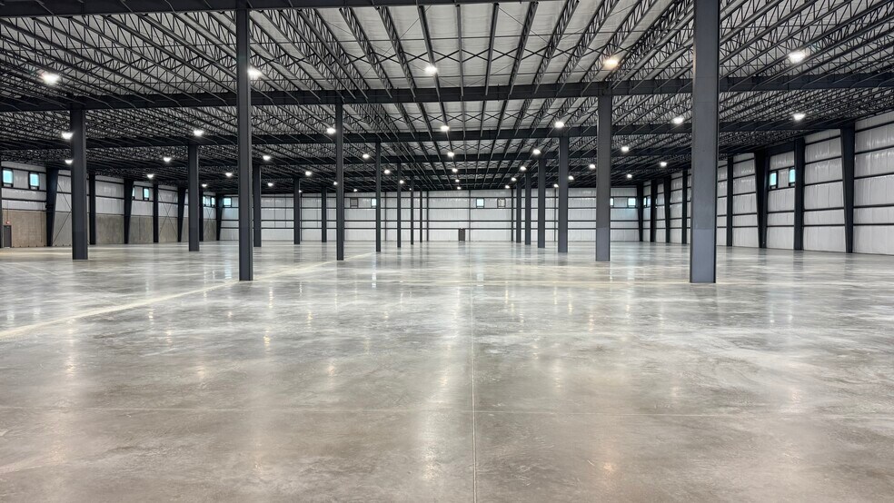 More Photos Of 17 Tab Way, Baldwyn Warehouse For Lease