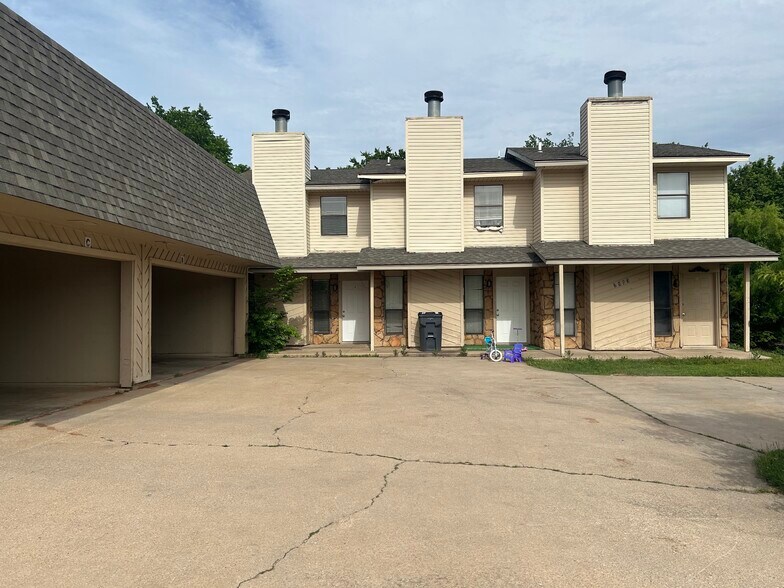 More Photos Of 2903 NE Tortoise Dr, Lawton Apartments For Sale