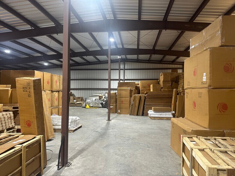 More Photos Of 1120 N Birch Ave, Broken Arrow Industrial For Sale