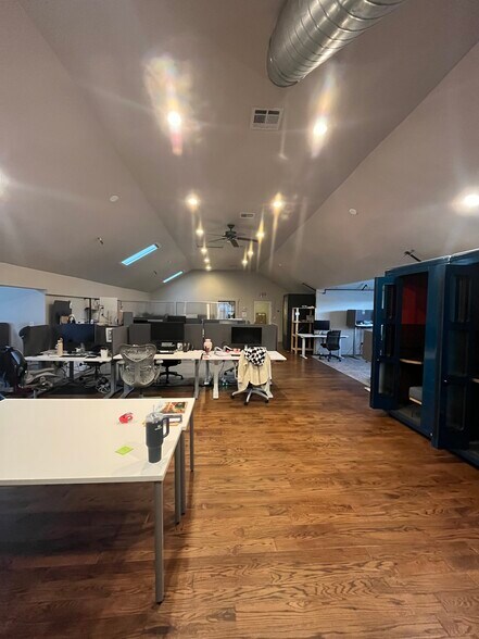 More Photos Of 560 S 100 W, Provo Coworking Space