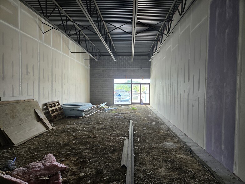 More Photos Of 159 Pittston Rd, Lebanon General Retail For Lease