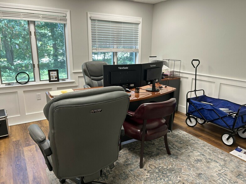 More Photos Of 475 School St, Marshfield Medical For Sale
