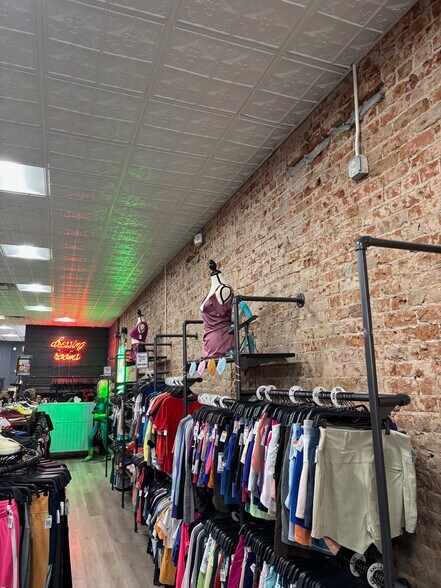 More Photos Of 315 S El Paso St, El Paso Storefront Retail Office For Sale