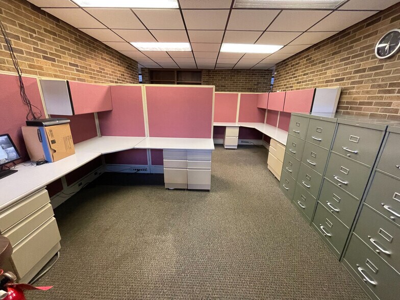 More Photos Of 1126 6th Ave, Beaver Falls Office For Lease
