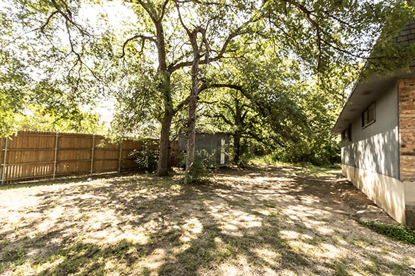 More Photos Of 1501 Southeast Pky, Azle Office For Sale