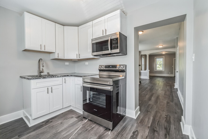 More Photos Of 2952-2954 Dekalb Pike, East Norriton Township Apartments For Sale