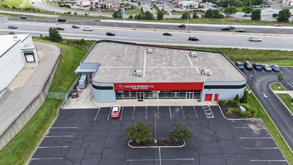 More Photos Of 760 Eastgate South Dr, Cincinnati Freestanding For Lease