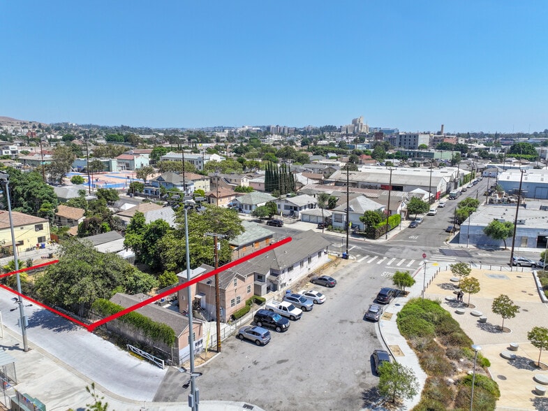More Photos Of 1779 Albion St, Los Angeles Land For Sale
