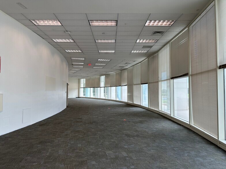 More Photos Of 1000 AAA Dr, Heathrow Office For Lease