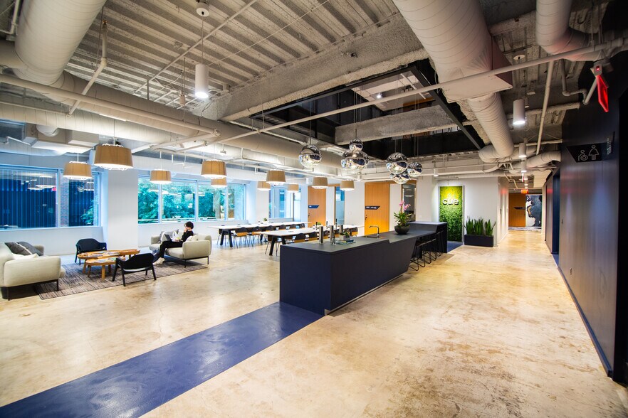 More Photos Of 750 N Saint Paul St, Dallas Coworking Space