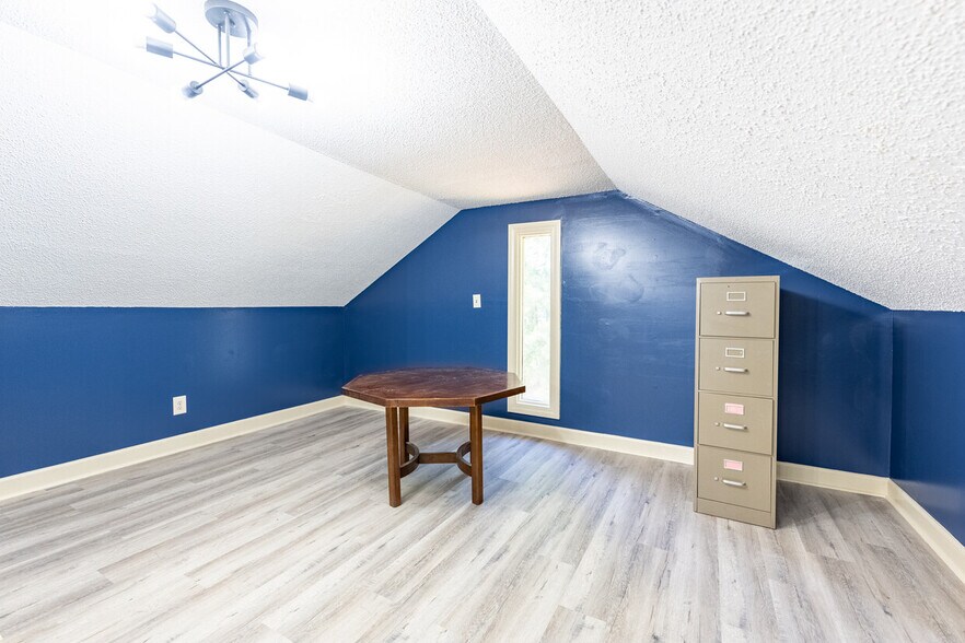 More Photos Of 4334 S Hathaway Blvd, Rocky Mount Medical For Lease