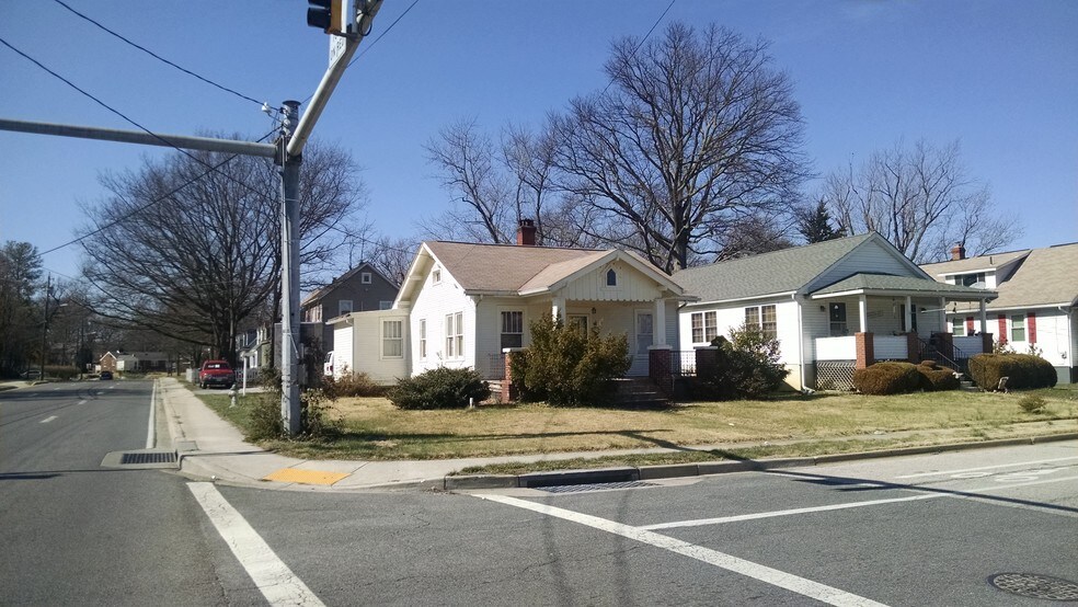 Primary Photo Of 511 4th St, Laurel Office For Lease