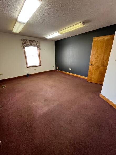 More Photos Of 934 W Kitty Hawk Rd, Kitty Hawk Office For Lease