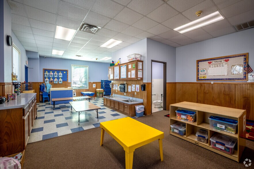 More Photos Of 2101 Firewheel Pky, Garland Daycare Center For Sale