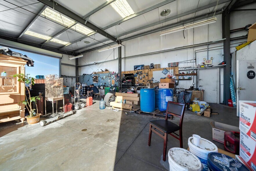 More Photos Of 4475 Farm Supply Dr, Ceres Warehouse For Sale