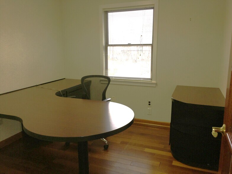 More Photos Of 195 Fairfield Ave, West Caldwell Medical For Sale