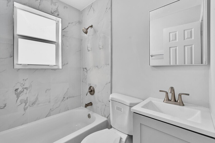 More Photos Of 1142 SW 4th St, Miami Apartments For Sale